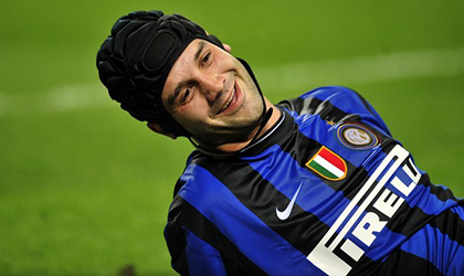Cristian Chivu giã từ sự nghiệp sân cỏ trong màu áo Inter Milan