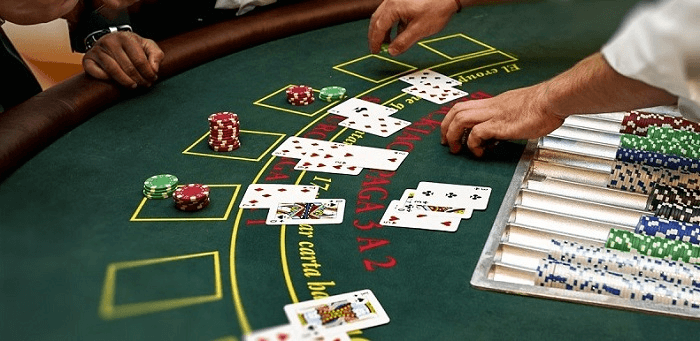 Poker trong tiếng Anh là gì?