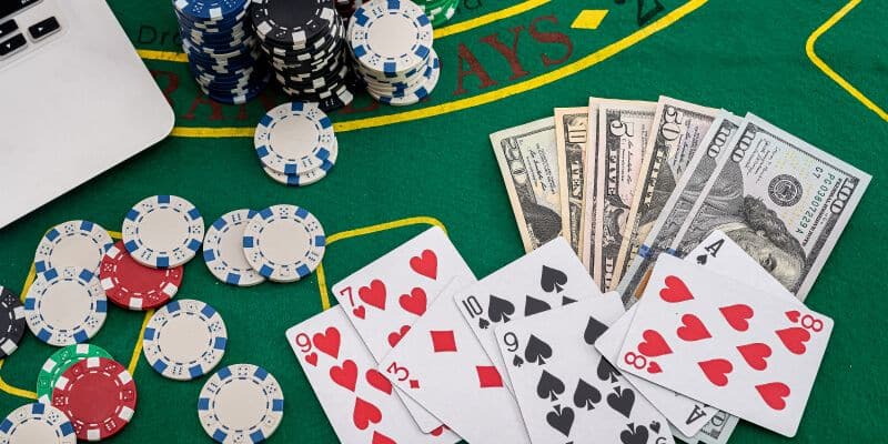 Bankroll Poker Là Gì? Hướng Dẫn Quản Lý Vốn Trong Poker Hiệu Quả