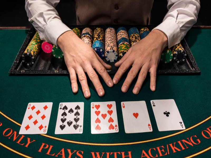 Khám Phá Thế Bài Baccarat Phổ Biến Và Chiến Lược Chơi Hiệu Quả