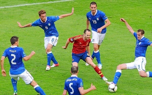 Catenaccio Là Gì? Đặc Điểm, Cách Hoạt Động Chiến Thuật Catenaccio