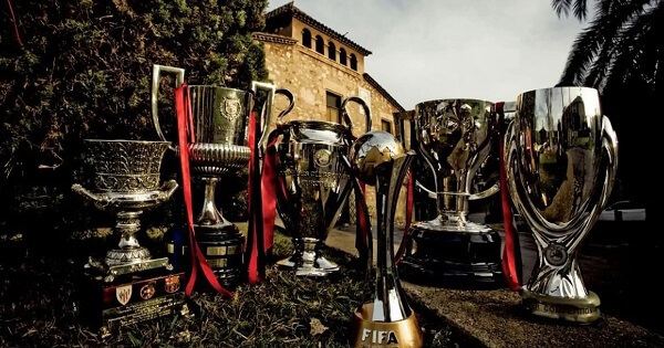 Những đội bóng giành cú ăn 6 trong lịch sử bóng đá thế giới